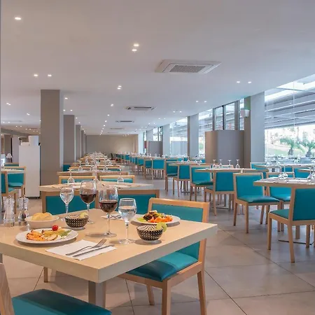 فندق Roquetas El Palmeral By Pierre & 3*