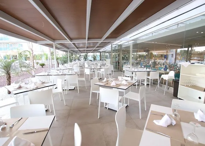 Roquetas El Palmeral By Pierre&vacances Hotel 3*