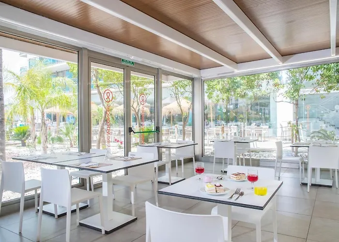 Hotel Roquetas El Palmeral By Pierre&vacances Roquetas de Mar